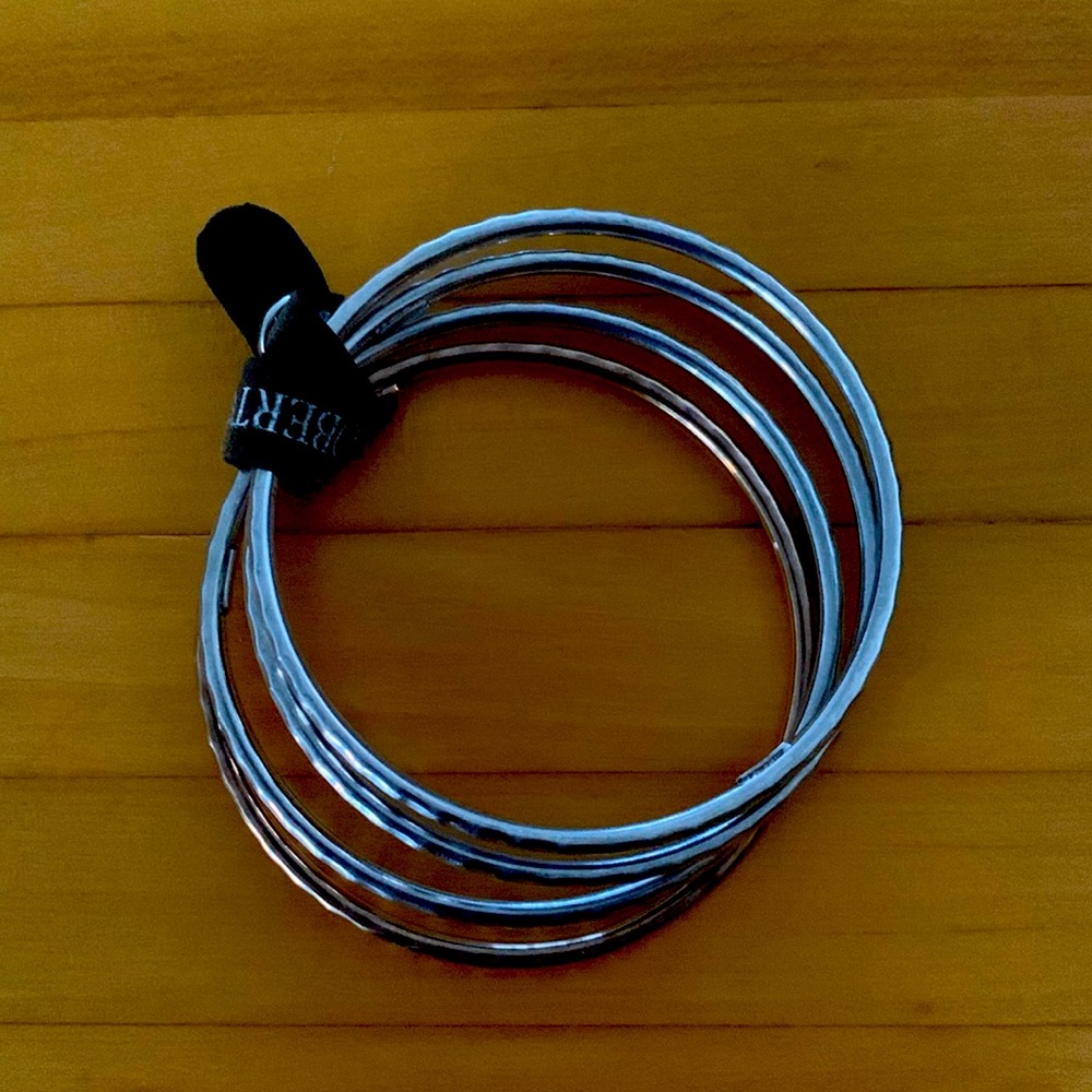 Roberto Coin
Martellato Bangles Set of Four